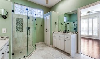 4004 Winter Park Ln, Addison, TX 75001