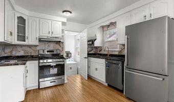 17261 Anne Ave, Allen Park, MI 48101