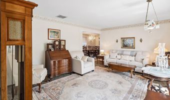 620 Pacific Ave, Beachwood, NJ 08722