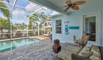 5318 LOON NEST Ct, Apollo Beach, FL 33572