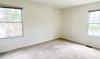 1331 S LAWRENCE St, Philadelphia, PA 19147