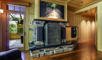 99 Granite St, Ashland, OR 97520