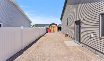 5097 Camden St, Chubbuck, ID 83202
