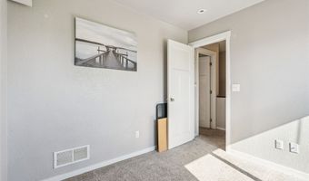 2727 6th Ave SE, Altoona, IA 50009