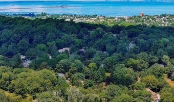 115 Browns Dock Rd, Atlantic Highlands, NJ 07716