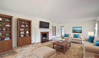 33 Lake St, Badin, NC 28009