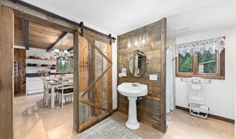7668 HYATT PRAIRIE Rd, Ashland, OR 97520