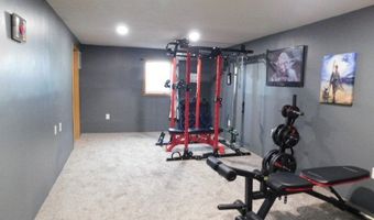 529 NE 16th St, Ankeny, IA 50021