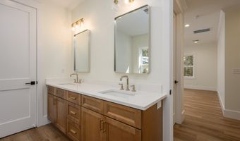 15 Woods Ln, Beaufort, SC 29907