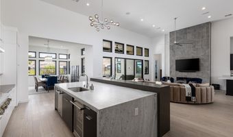 10843 White Clay Dr, Las Vegas, NV 89135