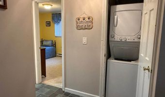 39 Albert Ave, Augusta, ME 04330