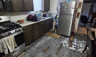 738 W 1ST St, Alice, TX 78332