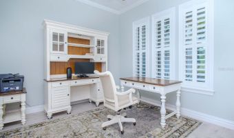 717 MANNS HARBOR Dr, Apollo Beach, FL 33572