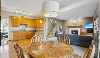 13896 Fallbrook Ct, Apple Valley, MN 55124