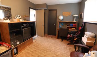 719 Fullerton Ave, Buffalo, WY 82834