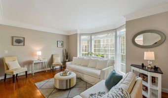 42076 BYRNES VIEW Ter, Aldie, VA 20105