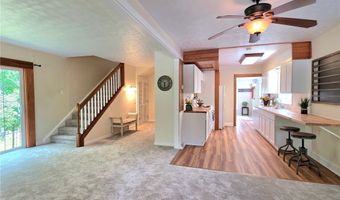 398 N Chillicothe Rd, Aurora, OH 44202