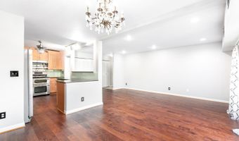 7802 DASSETT Ct T-3, Annandale, VA 22003