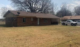 907 Gail St, De Kalb, TX 75559