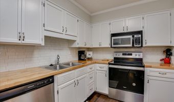314 Laurens St SW B, Aiken, SC 29801