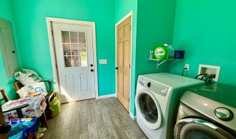 11794 N Delaware Rd, Batesville, IN 47006