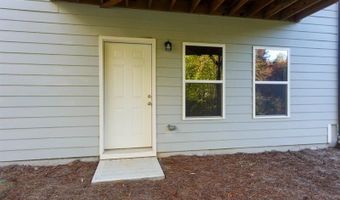 573 AUBURN Xing, Auburn, GA 30011