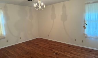 2611 PINE VALLEY Rd, Albany, GA 31707