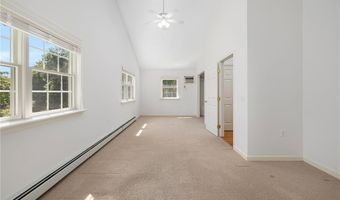 9 Spring St, Jamestown, RI 02835