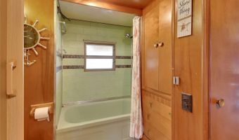 55512 FRONT St, Astor, FL 32102