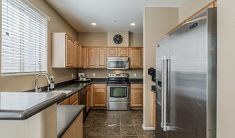 42424 N GAVILAN PEAK Pkwy 33104, Anthem, AZ 85086