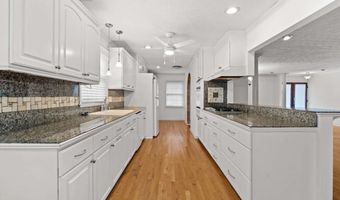 2072 Mcduffie, Austell, GA 30106