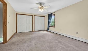 1 Gilman Rd, Hopkinton, RI 02832