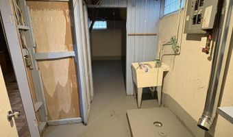 15879 Horger Ave, Allen Park, MI 48101