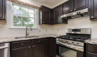 105 HANNUM Dr, Bear, DE 19701