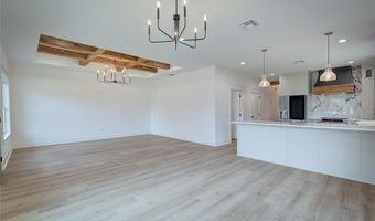 619 Texas St, Sulphur Springs, TX 75482