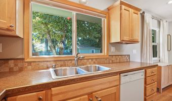 3120 SE BIRCH Ave, Milwaukie, OR 97267