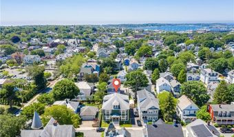 4 Newport Ave B2, Newport, RI 02840
