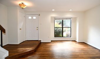 5175 KING CHARLES Way, Bethesda, MD 20814