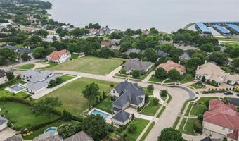 2413 Versailles Dr, Heath, TX 75032