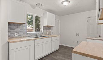 1021 SANTA ANITA Dr, Belen, NM 87002