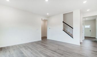 28 Cider Mill Dr, Ashville, OH 43103