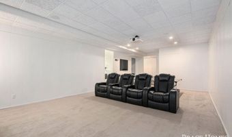 1359 Buttrick Ave SE, Ada, MI 49301