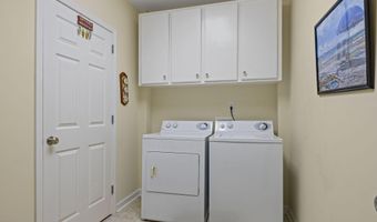 215 E Ft Macon Rd, Atlantic Beach, NC 28512