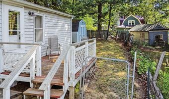 32 Murray St, Augusta, ME 04330