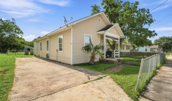 372 Reynoir St, Biloxi, MS 39530
