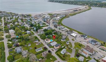 76 Warren Ave, Middletown, RI 02842