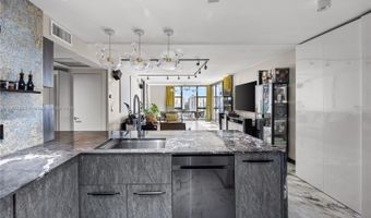 20379 W Country Club Dr 2333, Aventura, FL 33180