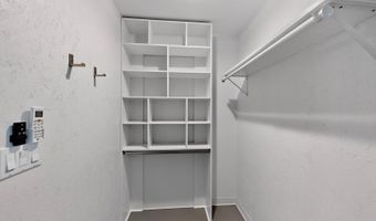 2419 Lead Ave SE, Albuquerque, NM 87106