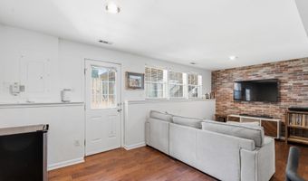 43455 POSTRAIL Sq, Ashburn, VA 20147