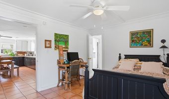 130 14th St, Apalachicola, FL 32320